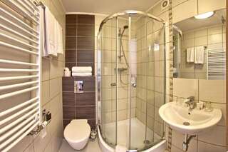 Отель Hotel Zacisze Турава Двухместный номер с 1 кроватью или 2 отдельными кроватями-4