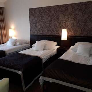 Отель Hotel Zacisze Турава Классический трехместный номер-5
