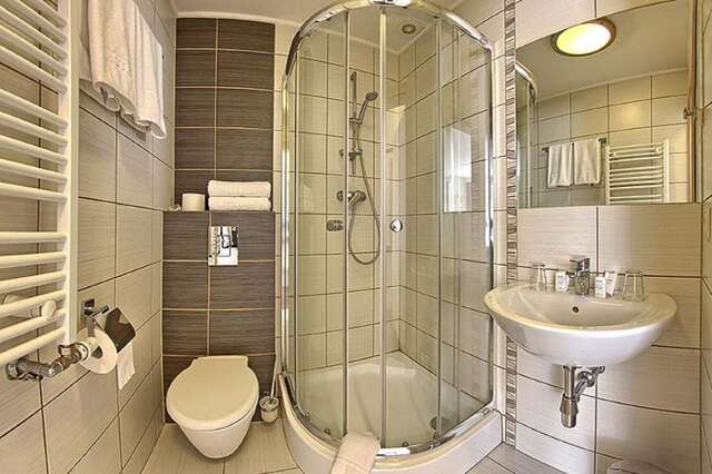 Отель Hotel Zacisze Турава-4