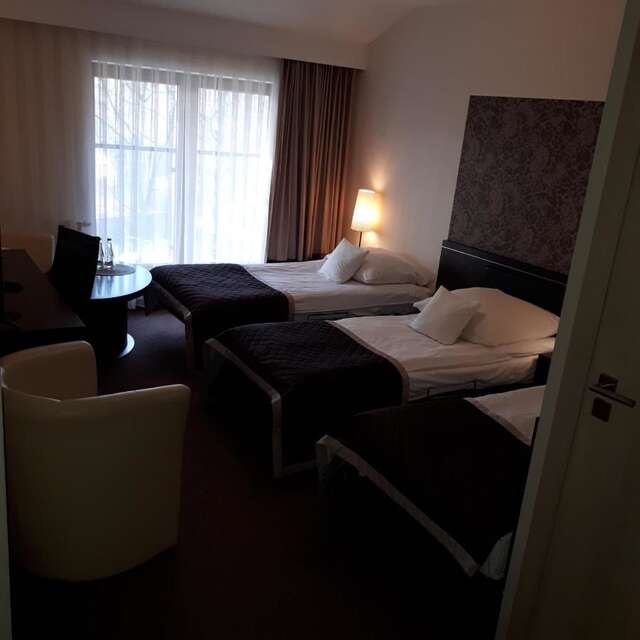 Отель Hotel Zacisze Турава-7